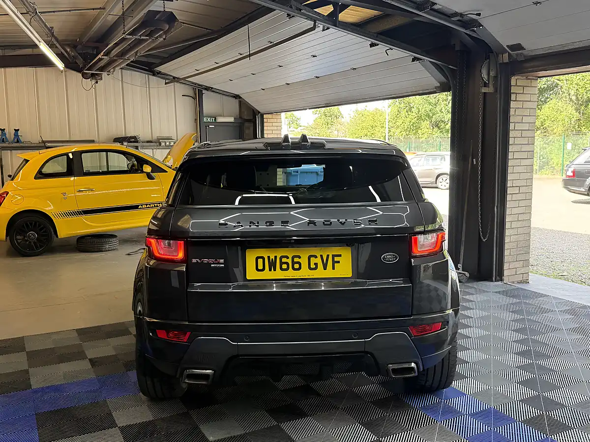 Used 2017 Land Rover Range Rover Evoque Hse Dynamic Lux Grey - Interior and Exterior details 6