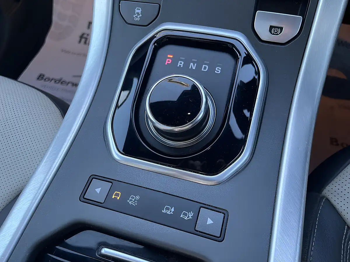 Used 2017 Land Rover Range Rover Evoque Hse Dynamic Lux Grey - Interior and Exterior details 17