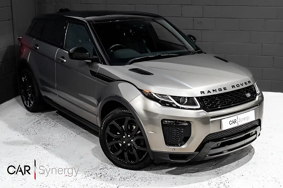 Used 2017 Land Rover Range Rover Evoque Hse Dynamic Lux Silver - Front View