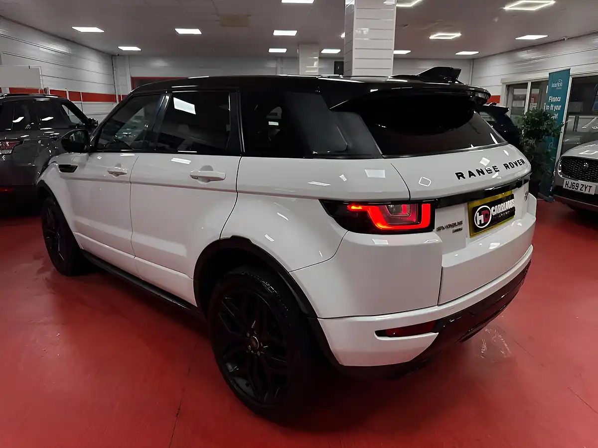 Used 2017 Land Rover Range Rover Evoque Hse Dynamic Lux White - Interior and Exterior details 10
