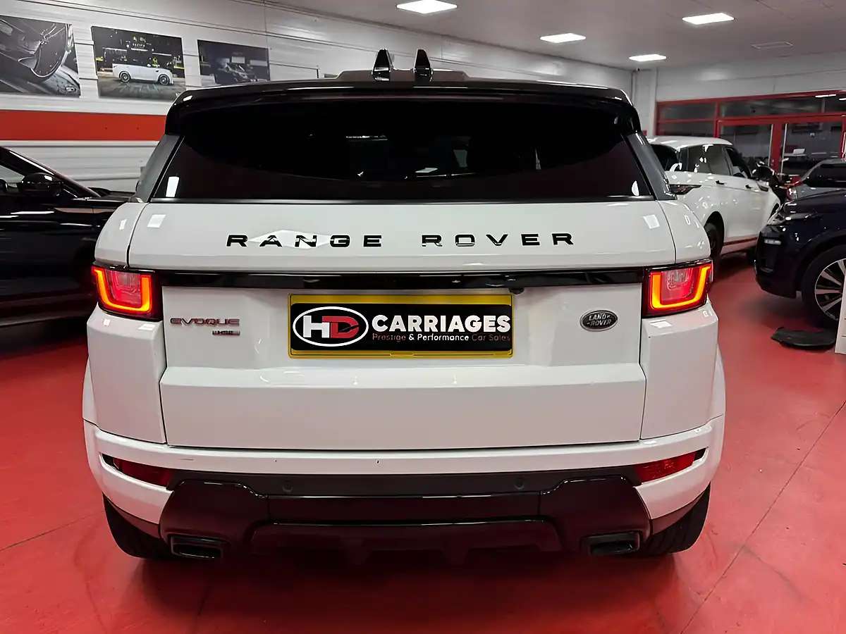 Used 2017 Land Rover Range Rover Evoque Hse Dynamic Lux White - Interior and Exterior details 9