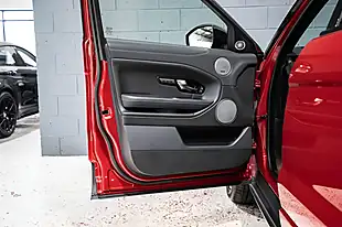 Used 2017 Land Rover Range Rover Evoque Hse Dynamic Red - Interior and Exterior details 13
