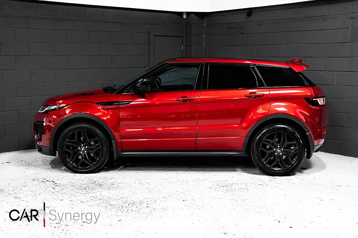 Used 2017 Land Rover Range Rover Evoque Hse Dynamic Red - Interior and Exterior details 4