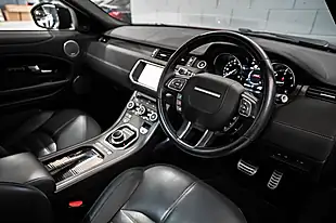 Used 2017 Land Rover Range Rover Evoque Hse Dynamic Red - Interior and Exterior details 9