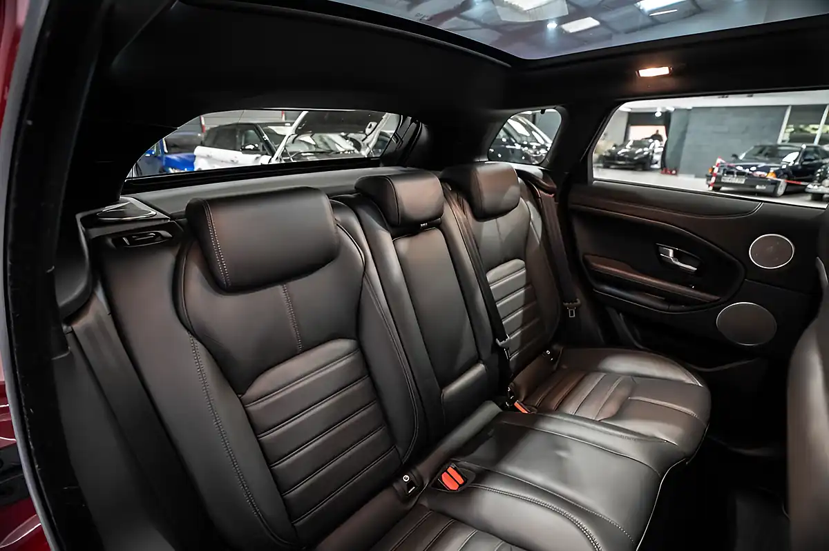 Used 2017 Land Rover Range Rover Evoque Hse Dynamic Red - Interior and Exterior details 13
