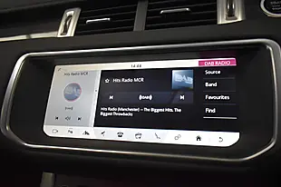 Used 2017 Land Rover Range Rover Evoque Hse Dynamic Red - Interior and Exterior details 14