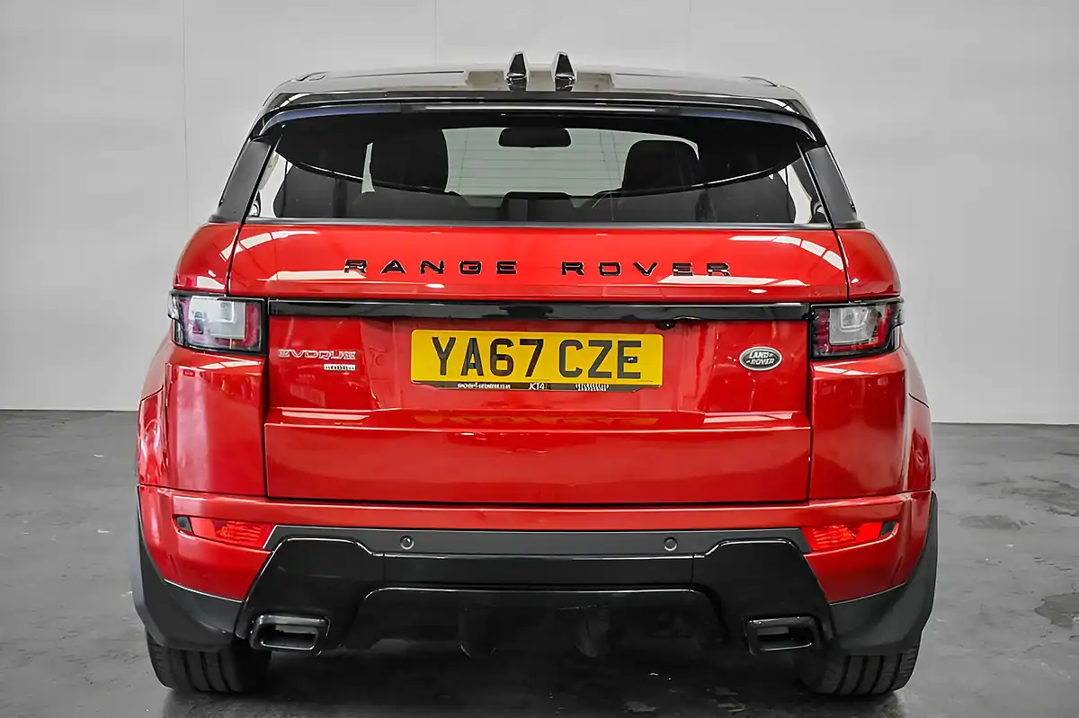 Used 2017 Land Rover Range Rover Evoque Hse Dynamic Red - Interior and Exterior details 7