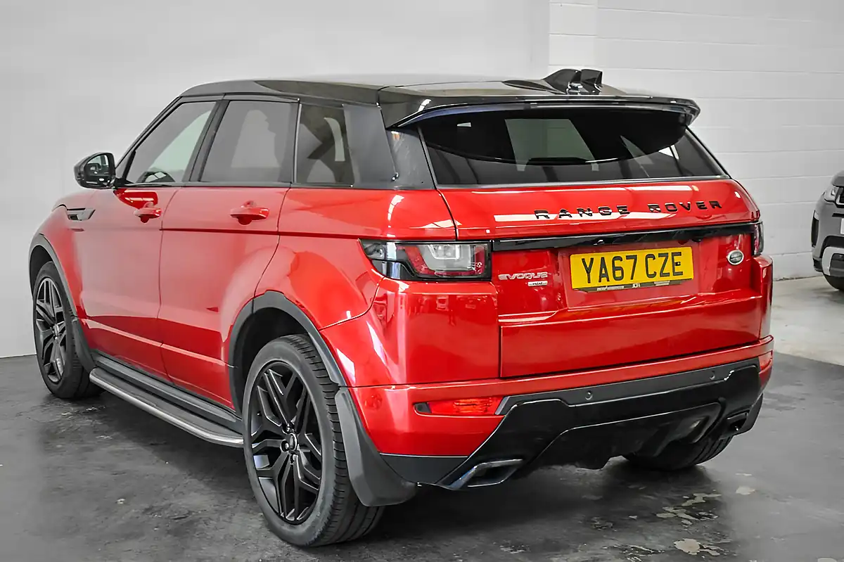 Used 2017 Land Rover Range Rover Evoque Hse Dynamic Red - Interior and Exterior details 9