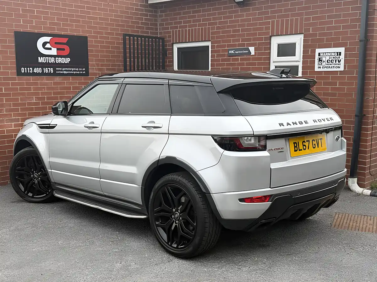 Used 2017 Land Rover Range Rover Evoque Hse Dynamic Silver - Interior and Exterior details 7