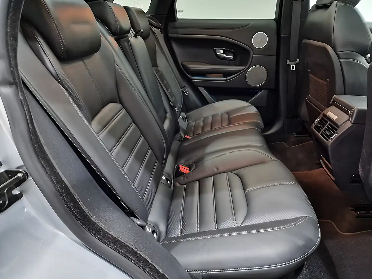 Used 2017 Land Rover Range Rover Evoque Hse Dynamic Silver - Interior and Exterior details 13