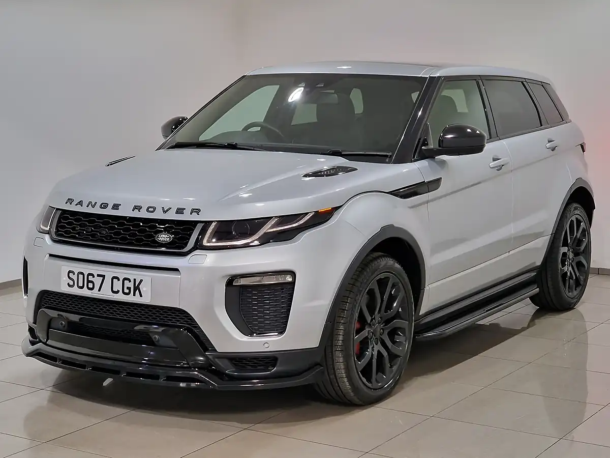Used 2017 Land Rover Range Rover Evoque Hse Dynamic Silver - Interior and Exterior details 3