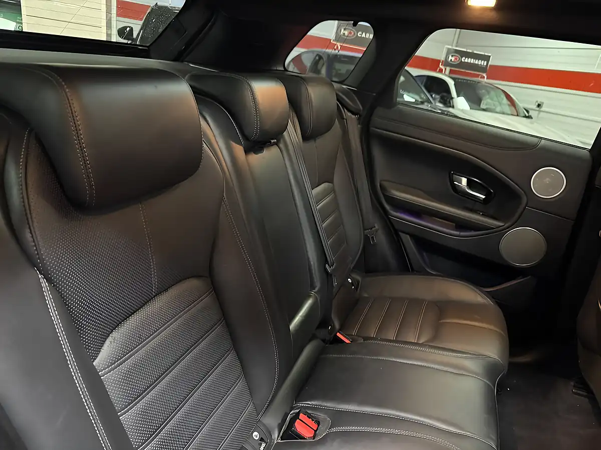 Used 2017 Land Rover Range Rover Evoque Hse Dynamic White - Interior and Exterior details 14