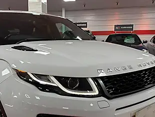 Used 2017 Land Rover Range Rover Evoque Hse Dynamic White - Interior and Exterior details 6