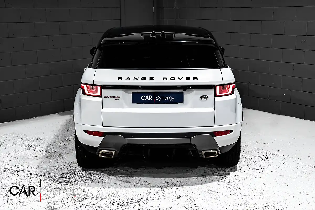 Used 2017 Land Rover Range Rover Evoque Hse Dynamic White - Interior and Exterior details 6
