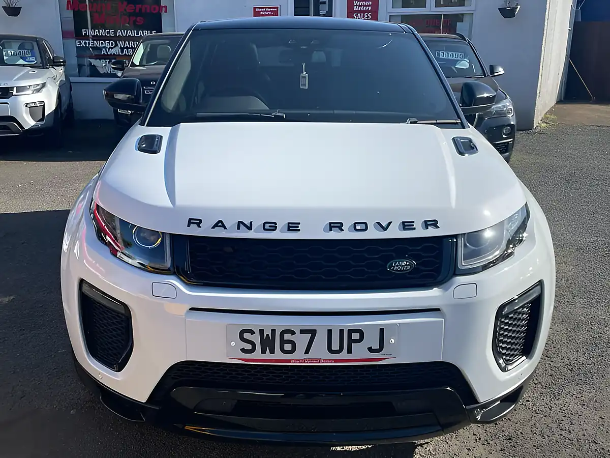 Used 2017 Land Rover Range Rover Evoque Hse Dynamic White - Interior and Exterior details 11