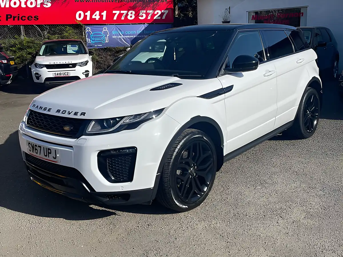 Used 2017 Land Rover Range Rover Evoque Hse Dynamic White - Interior and Exterior details 4