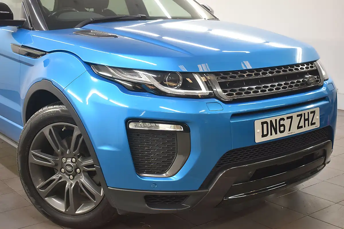 Used 2017 Land Rover Range Rover Evoque Landmark Blue - Interior and Exterior details 12