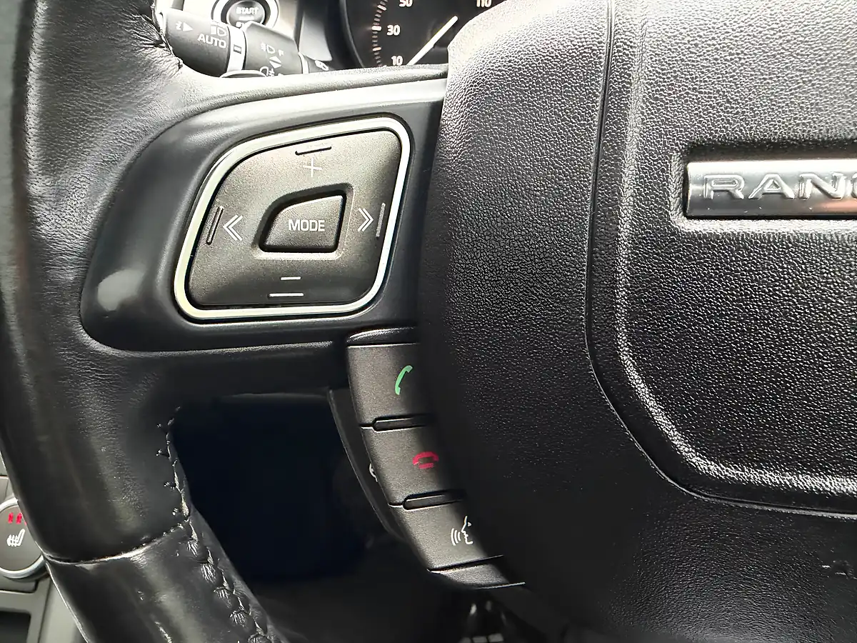 Used 2017 Land Rover Range Rover Evoque Landmark White - Interior and Exterior details 17