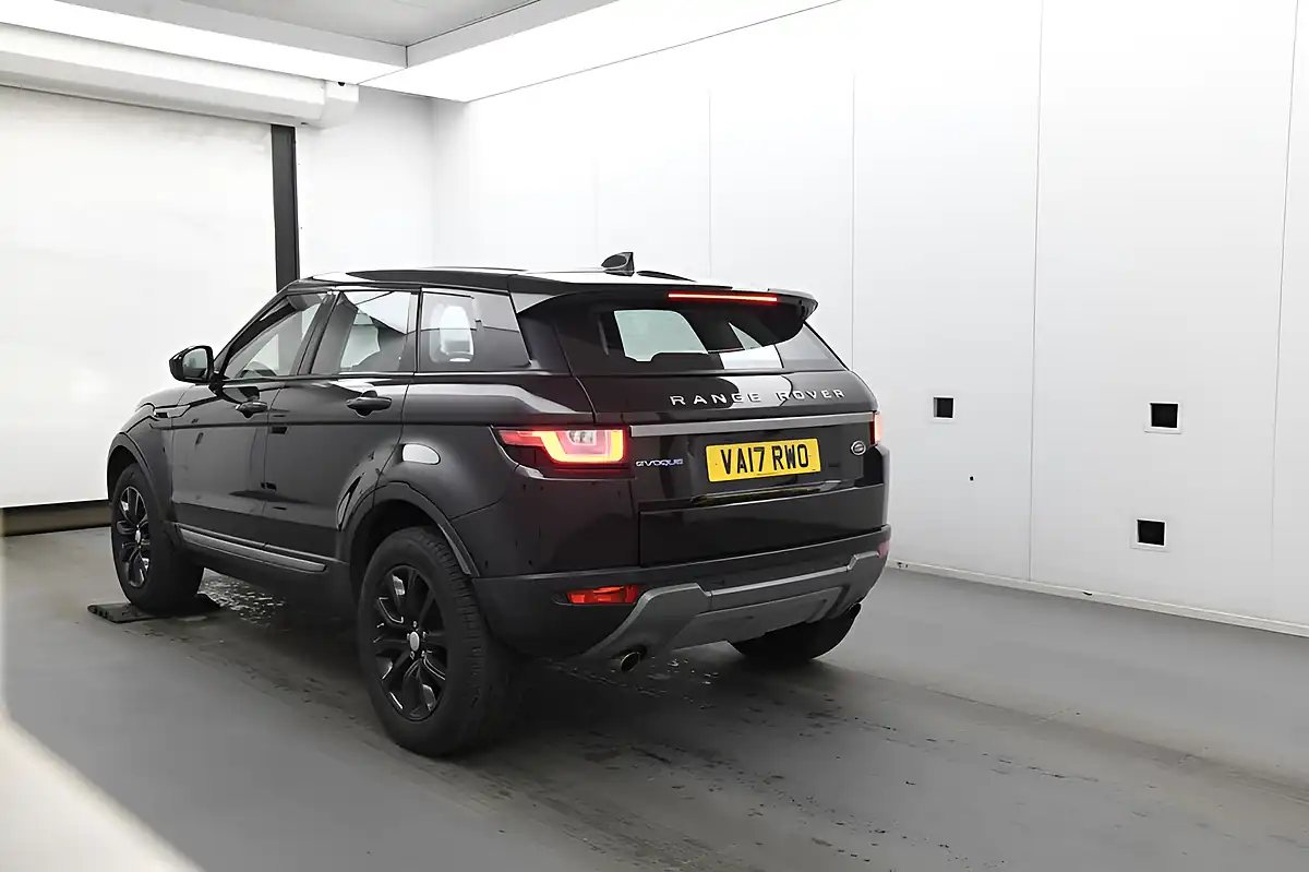 Used 2017 Land Rover Range Rover Evoque Se Black - Interior and Exterior details 5