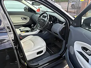 Used 2017 Land Rover Range Rover Evoque Se Black - Interior and Exterior details 12