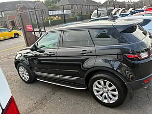 Used 2017 Land Rover Range Rover Evoque Se Black - Interior and Exterior details 6