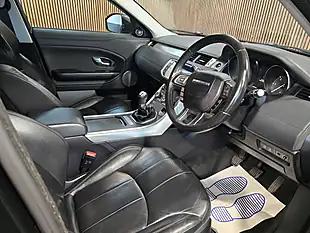 Used 2017 Land Rover Range Rover Evoque Se Black - Interior and Exterior details 12
