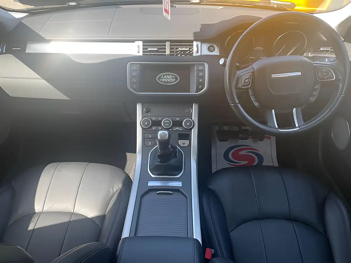 Used 2017 Land Rover Range Rover Evoque Se Blue - Interior and Exterior details 17