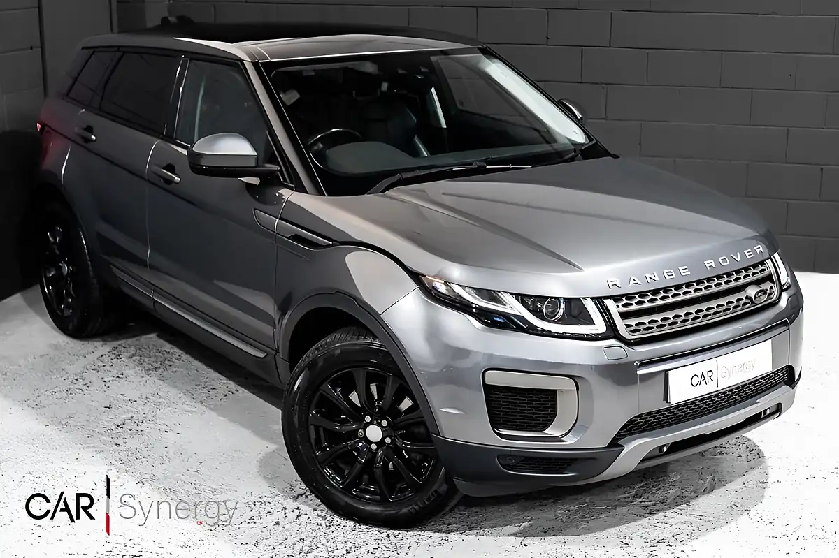 Used 2017 Land Rover Range Rover Evoque Se Grey - Front View
