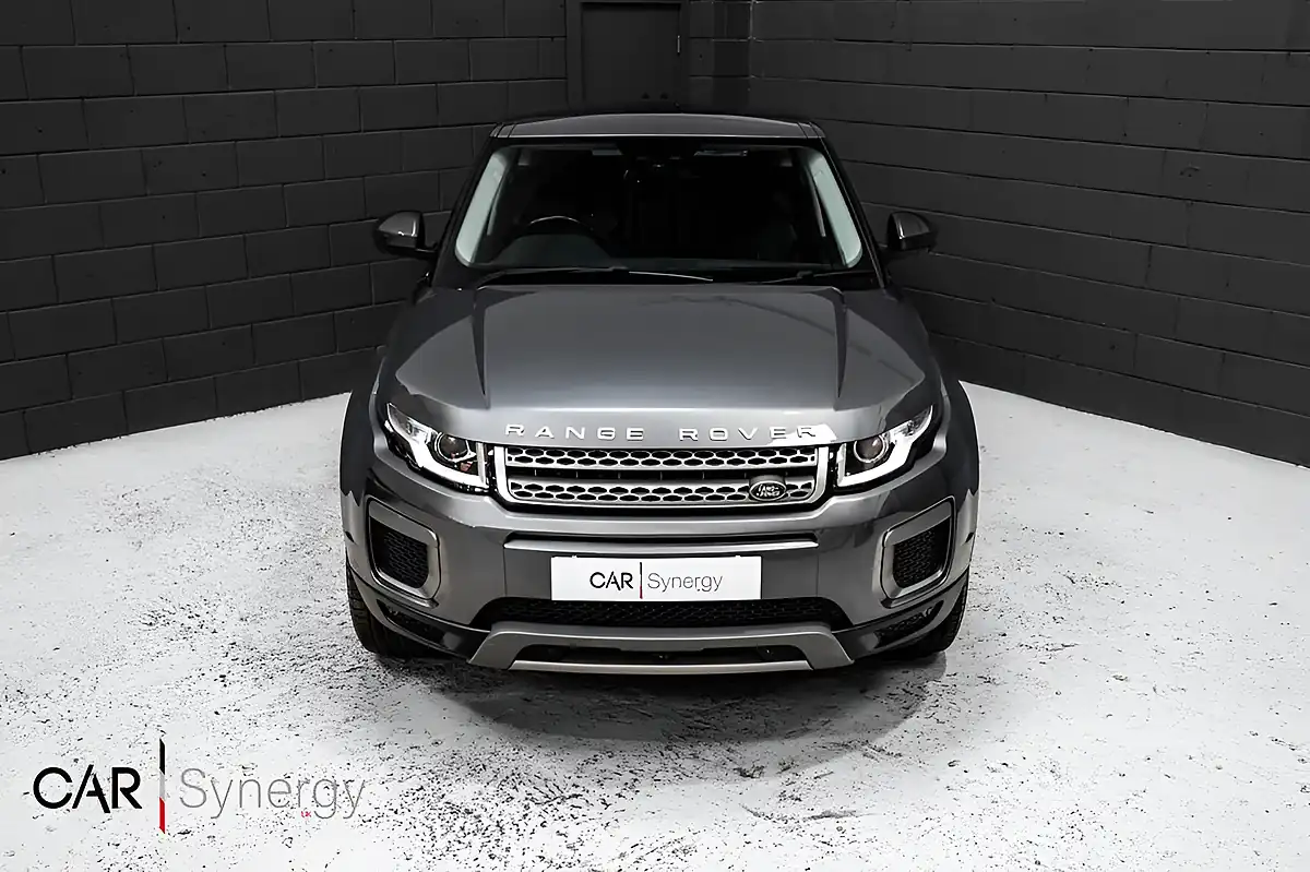 Used 2017 Land Rover Range Rover Evoque Se Grey - Interior and Exterior details 4