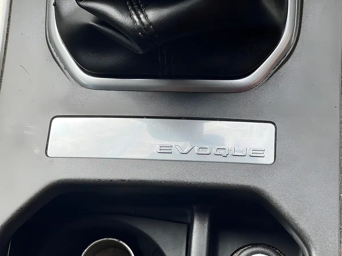 Used 2017 Land Rover Range Rover Evoque Se Grey - Interior and Exterior details 12