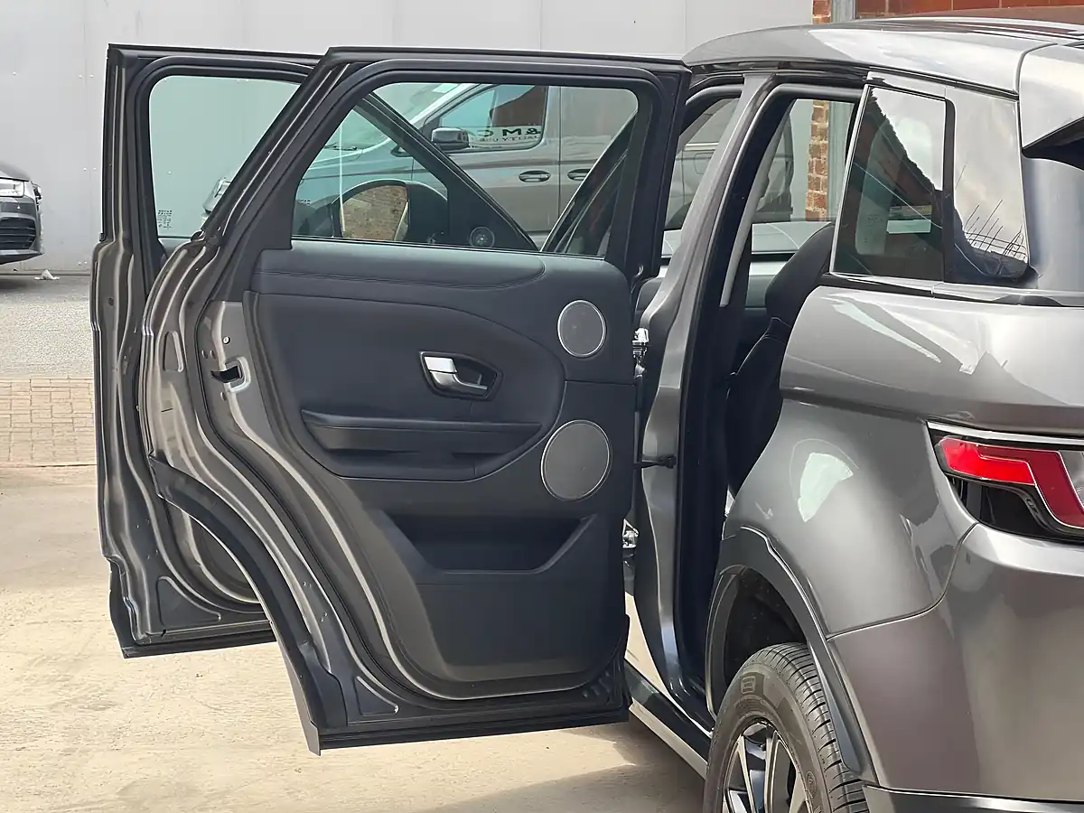 Used 2017 Land Rover Range Rover Evoque Se Grey - Interior and Exterior details 14