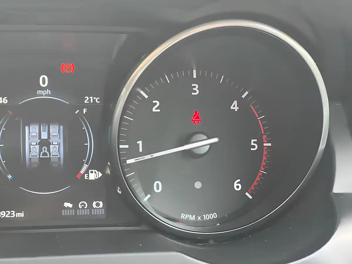 Used 2017 Land Rover Range Rover Evoque Se Grey - Interior and Exterior details 16