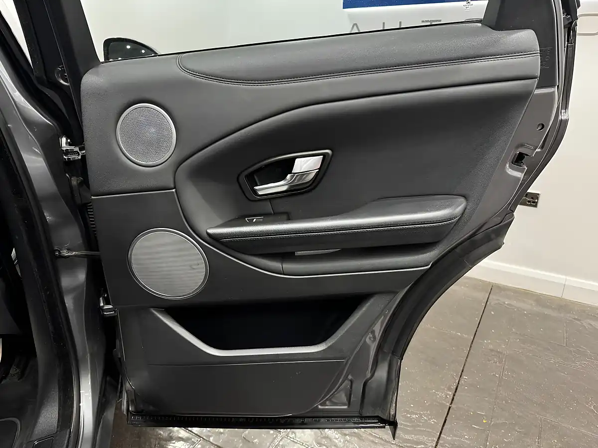 Used 2017 Land Rover Range Rover Evoque Se Grey - Interior and Exterior details 18