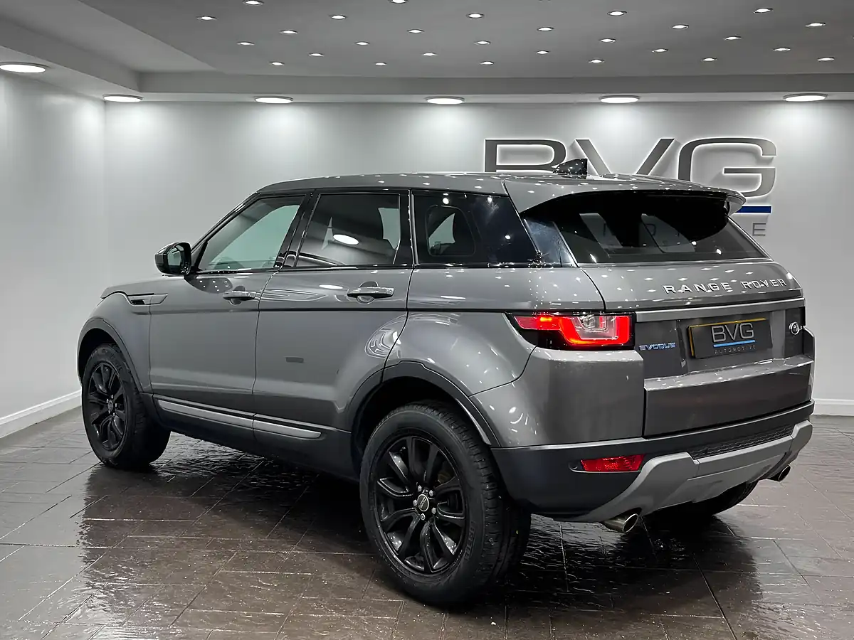 Used 2017 Land Rover Range Rover Evoque Se Grey - Interior and Exterior details 8