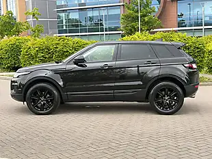Used 2017 Land Rover Range Rover Evoque Se Tech Black - Interior and Exterior details 7