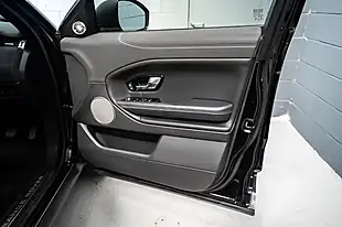 Used 2017 Land Rover Range Rover Evoque Se Tech Black - Interior and Exterior details 8