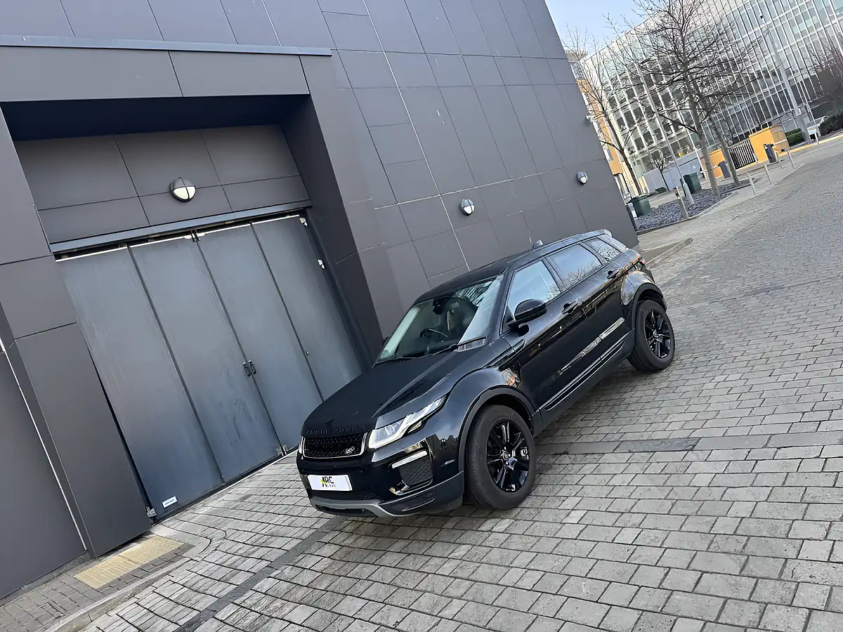 Used 2017 Land Rover Range Rover Evoque Se Tech Black - Front View