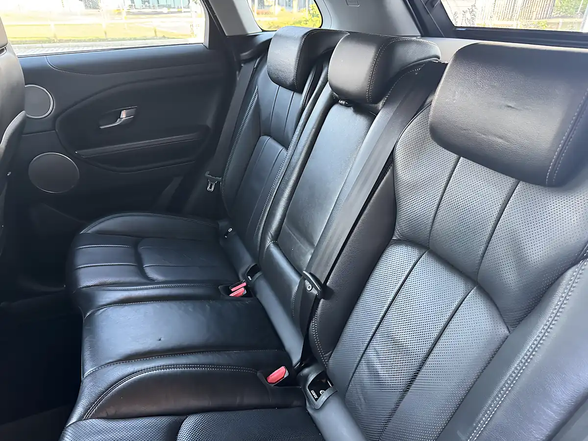 Used 2017 Land Rover Range Rover Evoque Se Tech Black - Interior and Exterior details 14