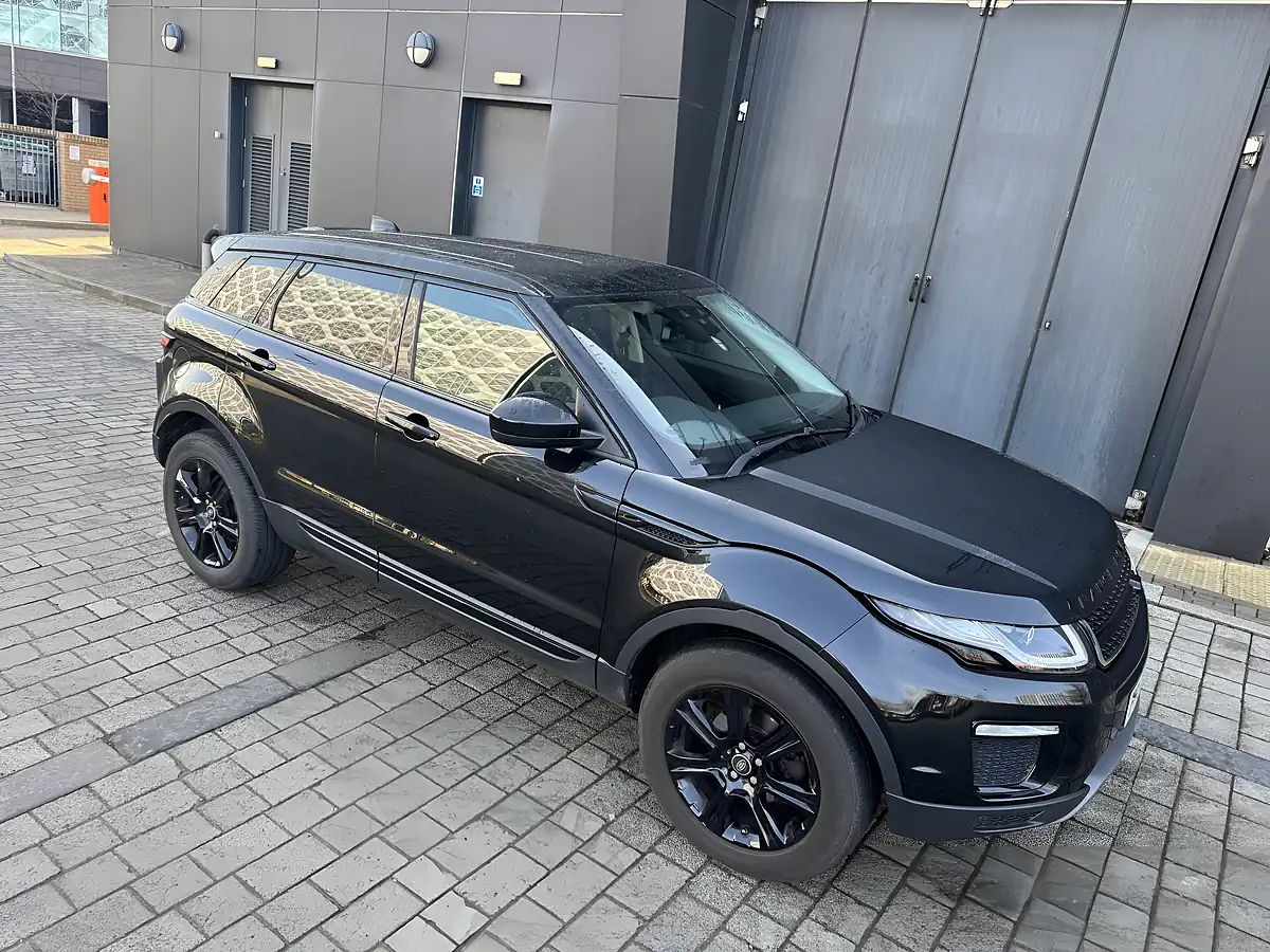 Used 2017 Land Rover Range Rover Evoque Se Tech Black - Interior and Exterior details 18