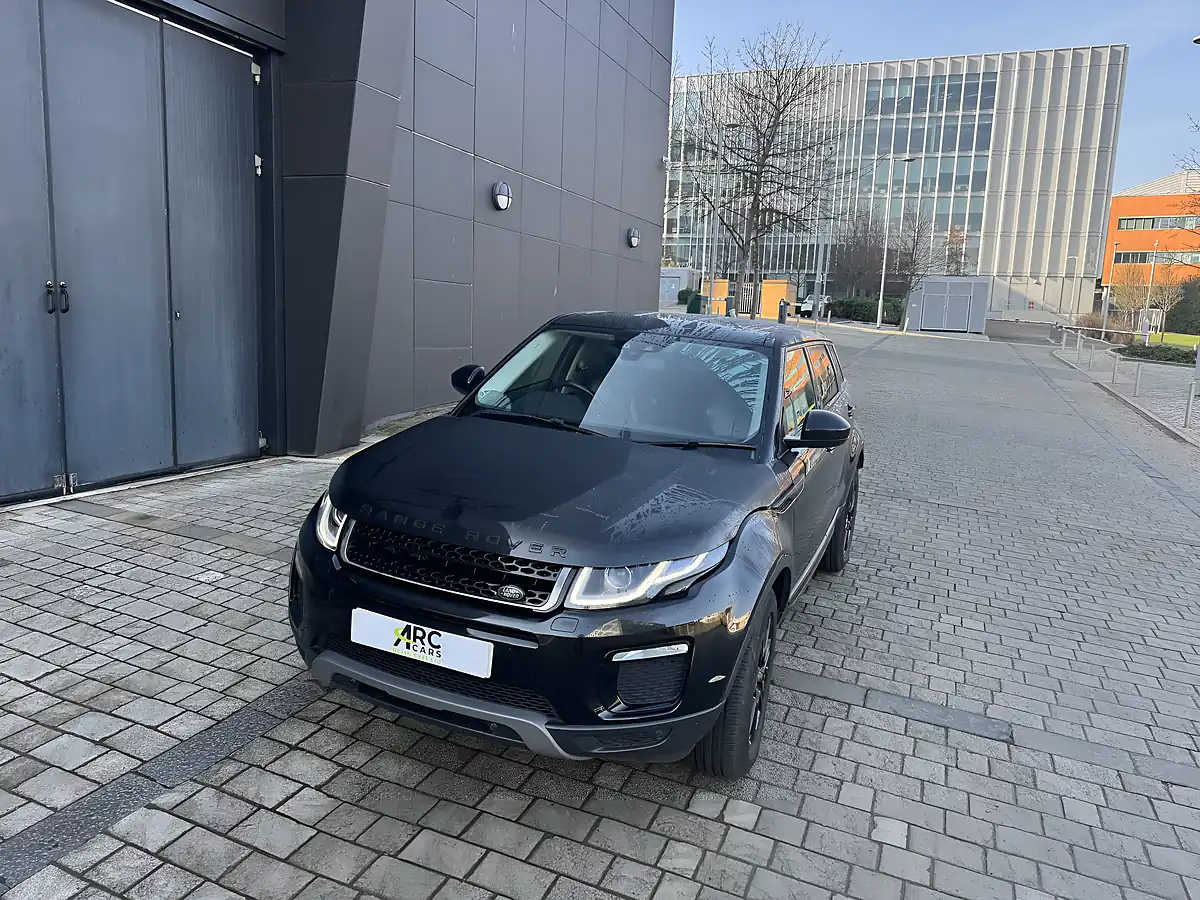 Used 2017 Land Rover Range Rover Evoque Se Tech Black - Interior and Exterior details 4