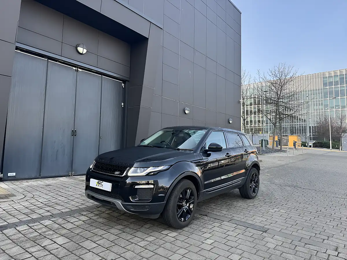 Used 2017 Land Rover Range Rover Evoque Se Tech Black - Interior and Exterior details 8