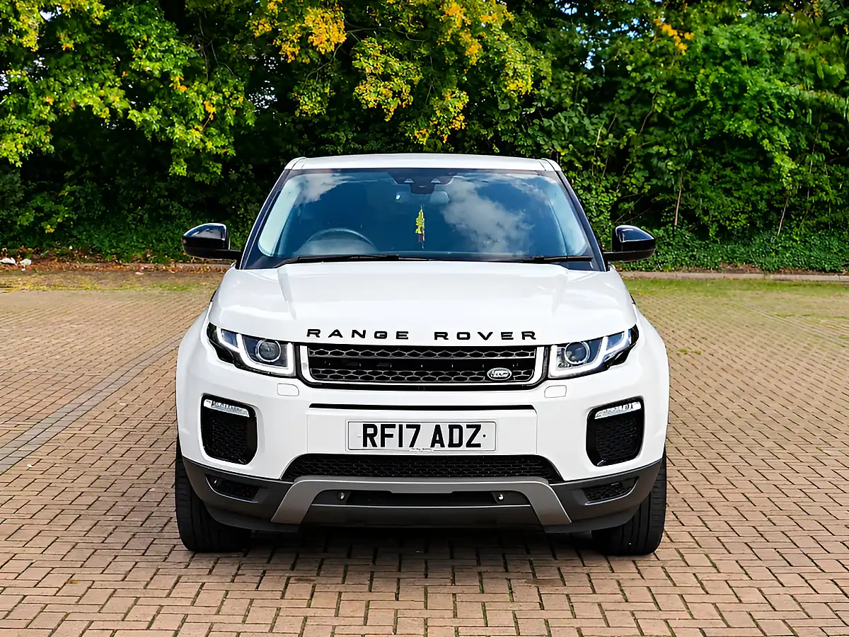 Used 2017 Land Rover Range Rover Evoque Se Tech Fuji/Polaris White - Interior and Exterior details 8