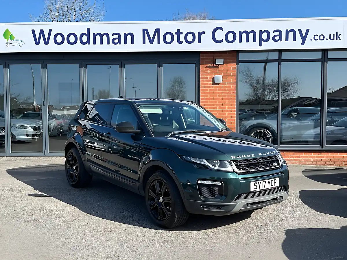 Used 2017 Land Rover Range Rover Evoque Se Tech Green - Front View