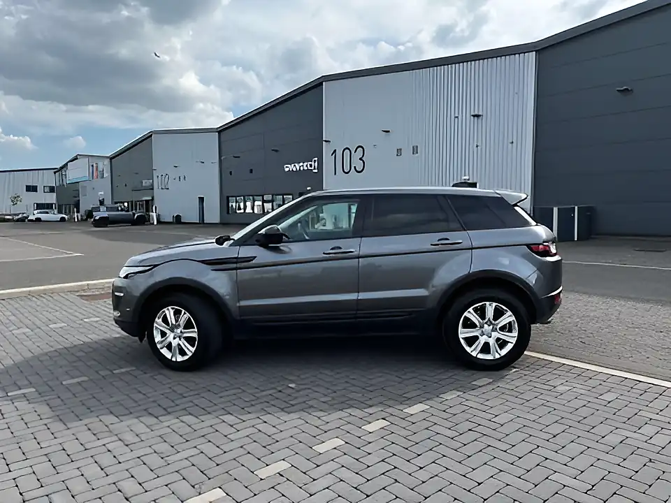 Used 2017 Land Rover Range Rover Evoque Se Tech Grey - Interior and Exterior details 2