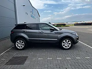 Used 2017 Land Rover Range Rover Evoque Se Tech Grey - Interior and Exterior details 6