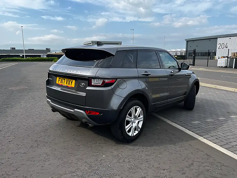 Used 2017 Land Rover Range Rover Evoque Se Tech Grey - Interior and Exterior details 7