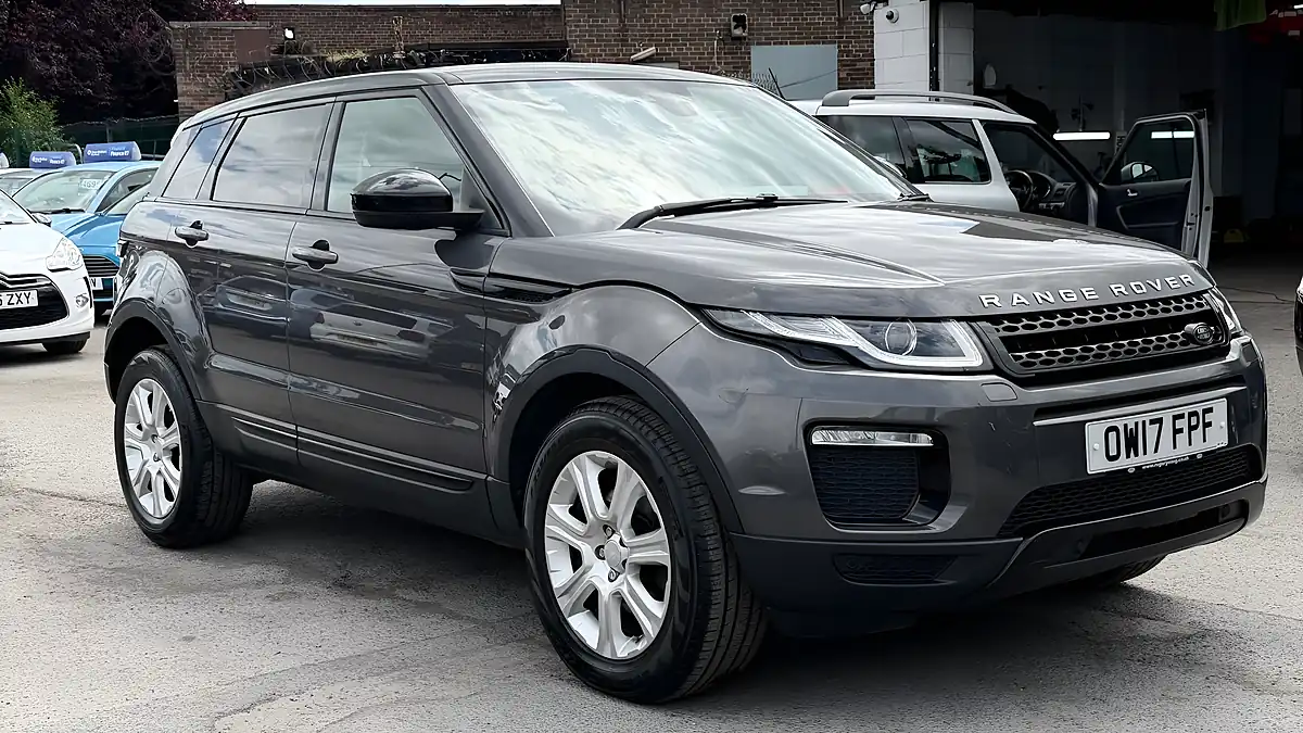 Used 2017 Land Rover Range Rover Evoque Se Tech Grey - Interior and Exterior details 2