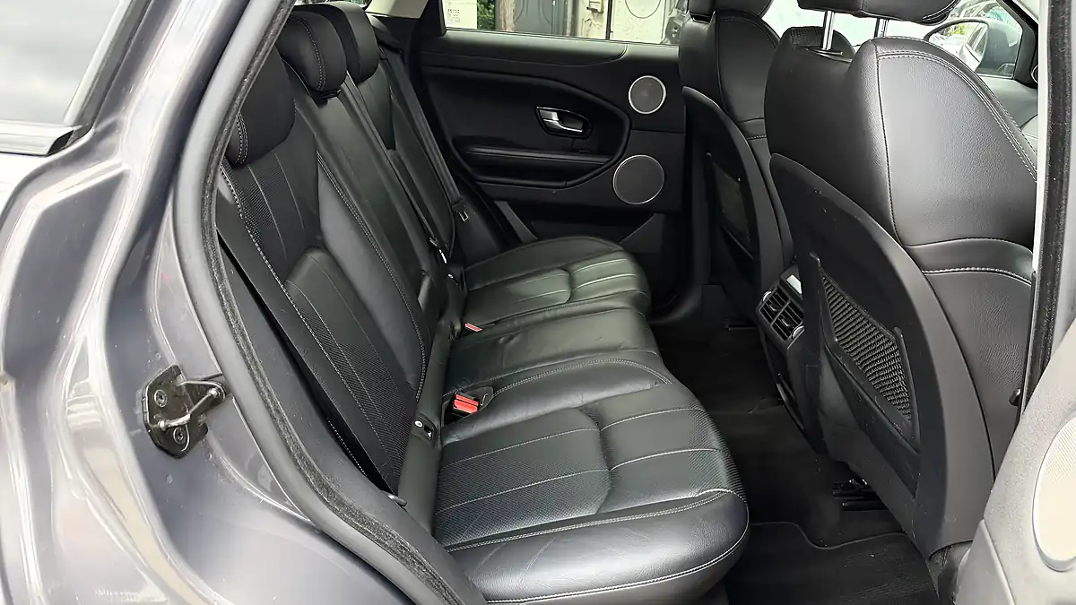 Used 2017 Land Rover Range Rover Evoque Se Tech Grey - Interior and Exterior details 20