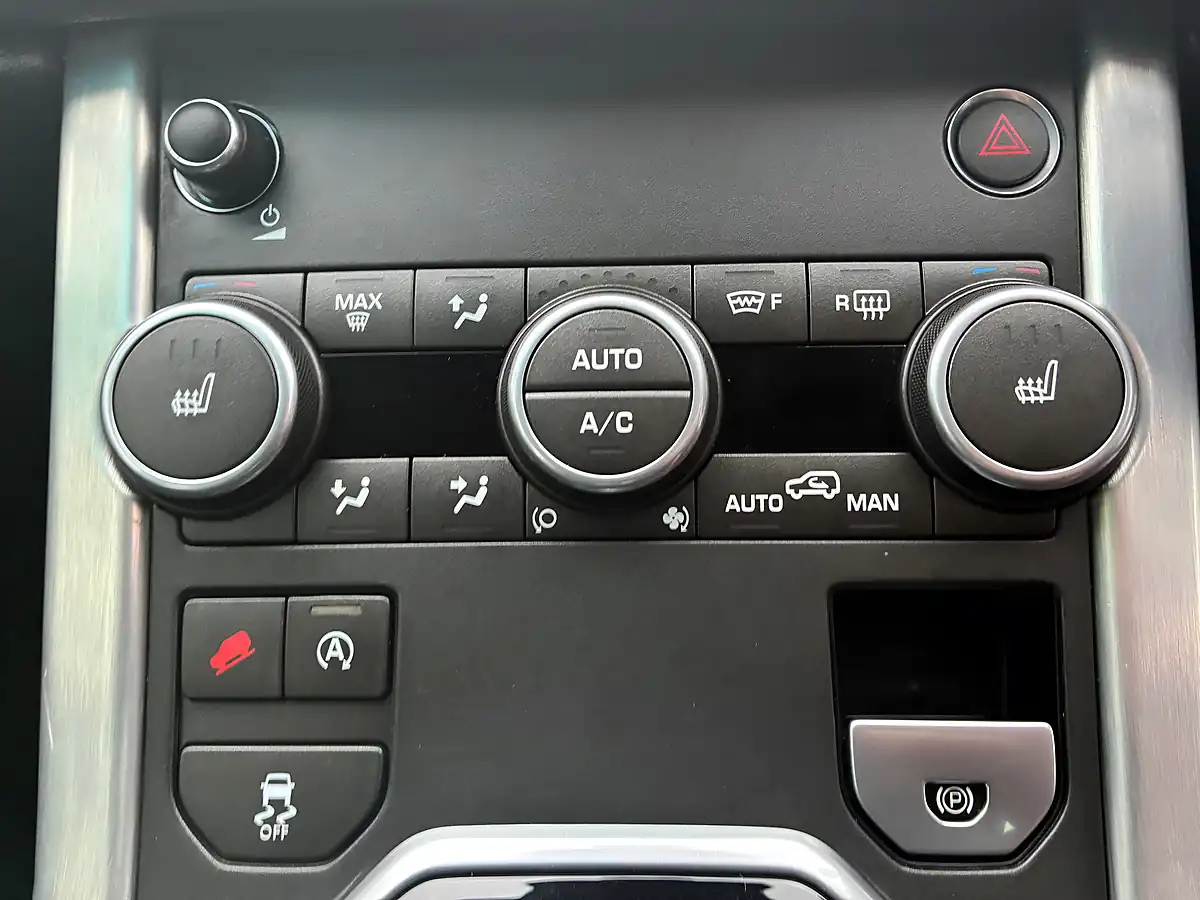 Used 2017 Land Rover Range Rover Evoque Se Tech Grey - Interior and Exterior details 15