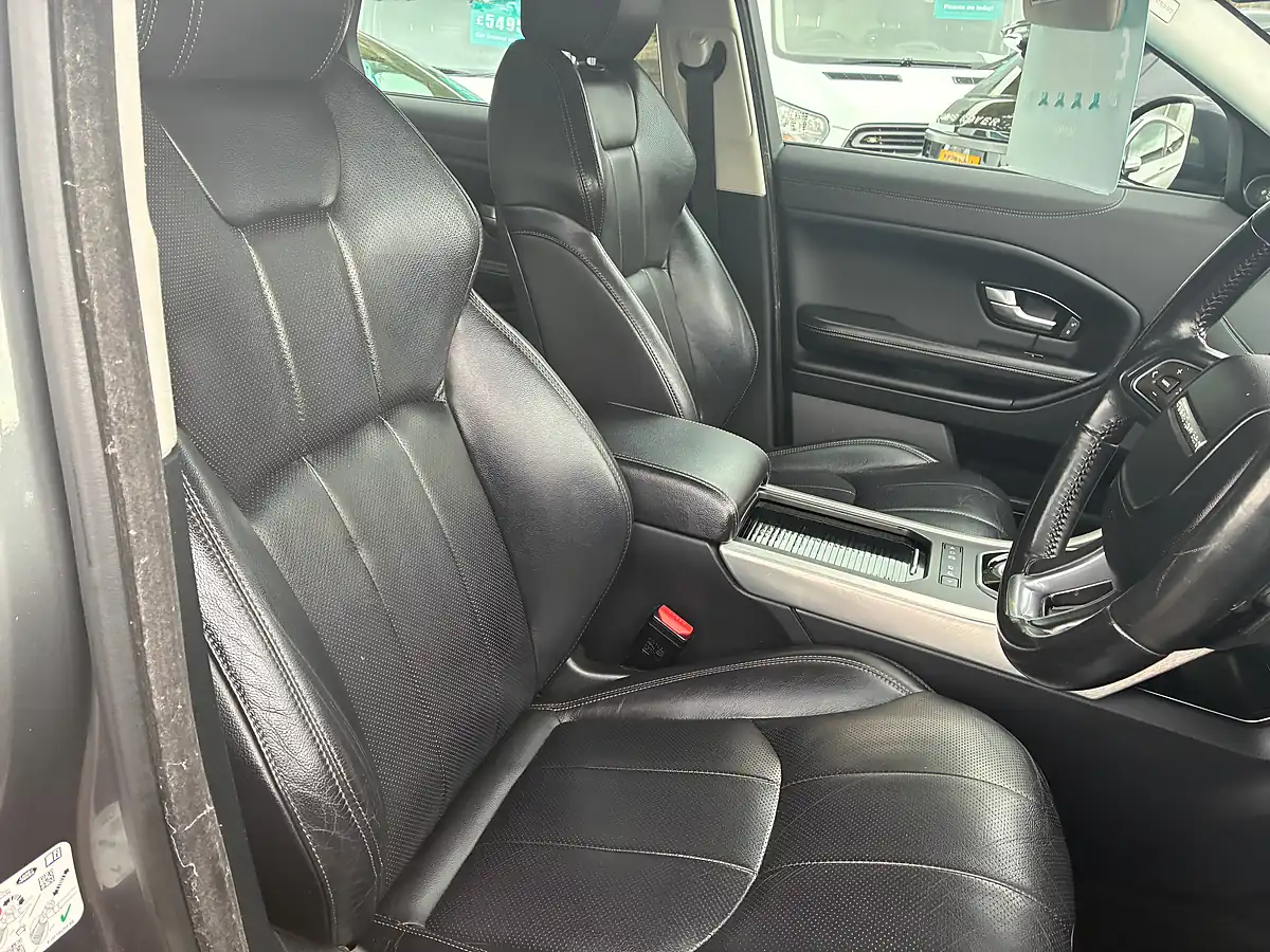 Used 2017 Land Rover Range Rover Evoque Se Tech Grey - Interior and Exterior details 19